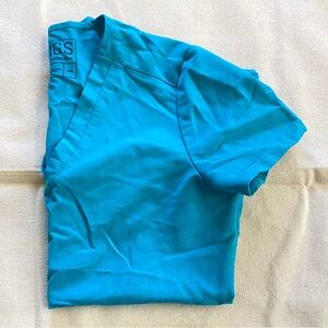 Vibrant Blue Figs Scrub Set